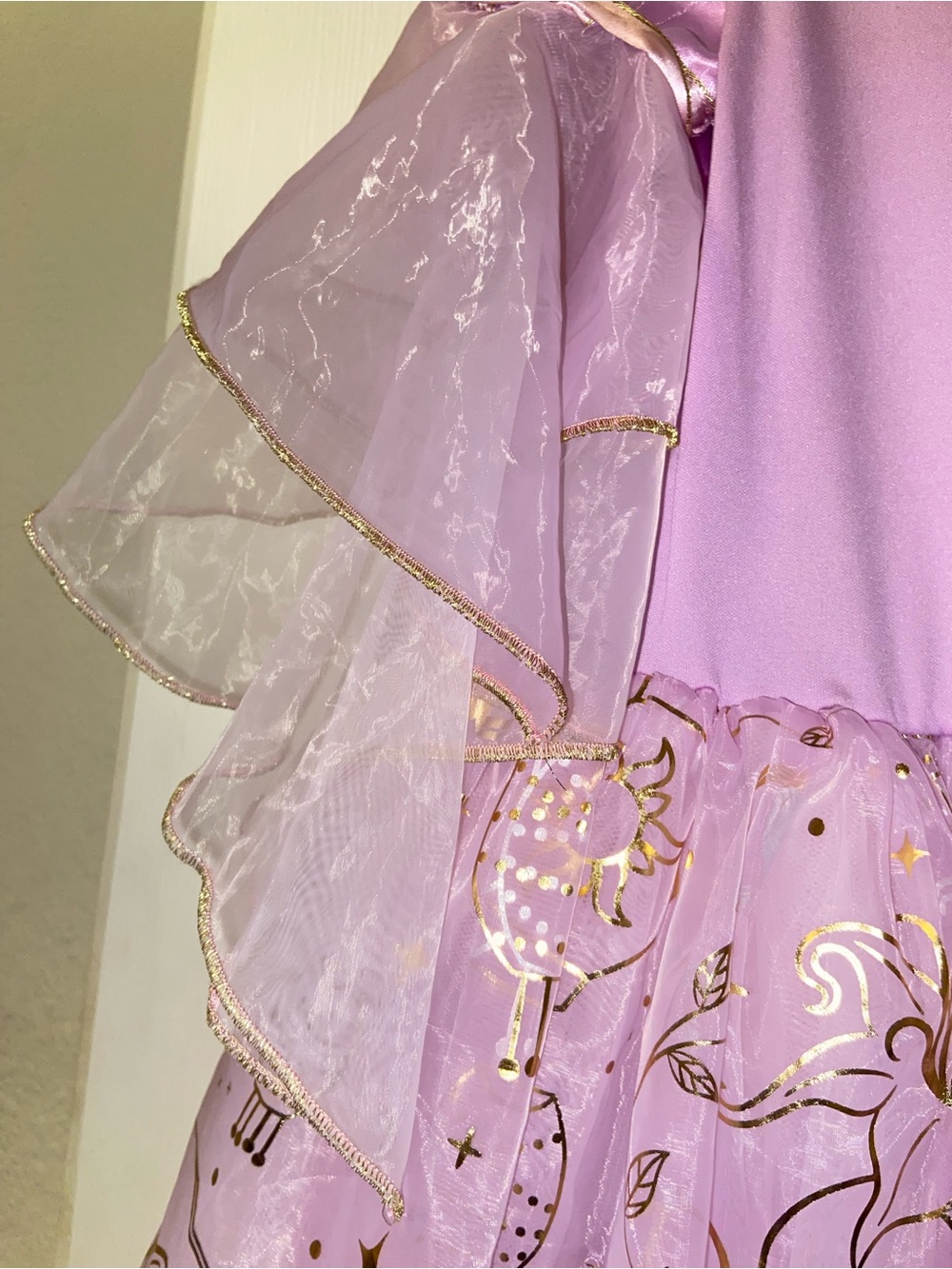 Princess Dress Size 9/10 - Picture 8 of 12